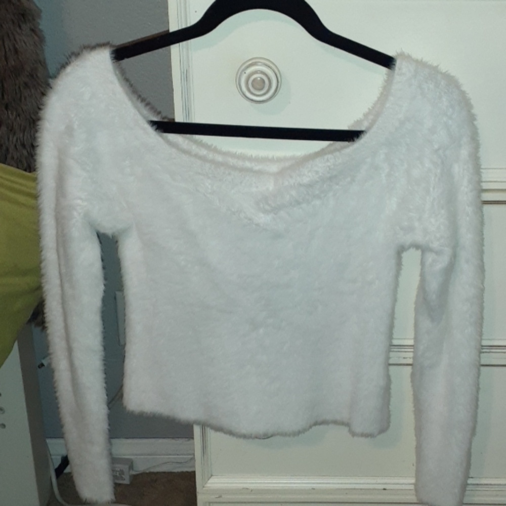 Off the shoulder soft sweater H&M
